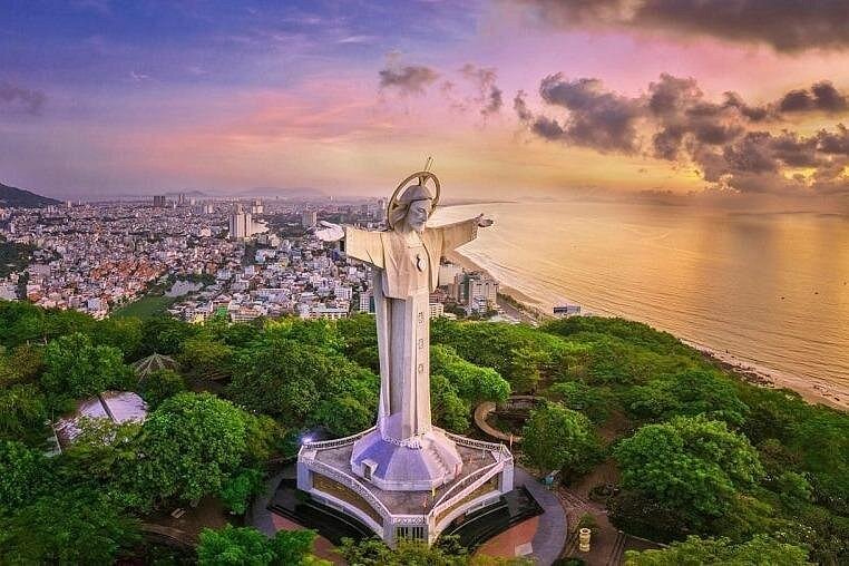 Vung Tau Beach Full Day Tour Private Tour